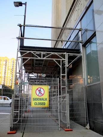 Windsor federal building deteriorating rapidly