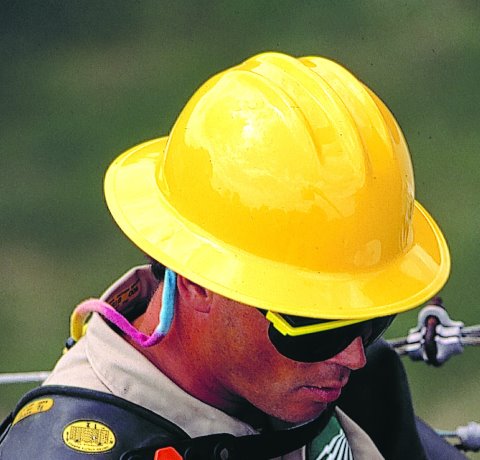 New hard hat standard up for discussion