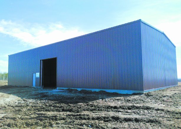 Tall order: Quebec zoo specifies prefab steel for giraffe quarters