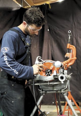 Five piping apprentices to represent Canada at international competition