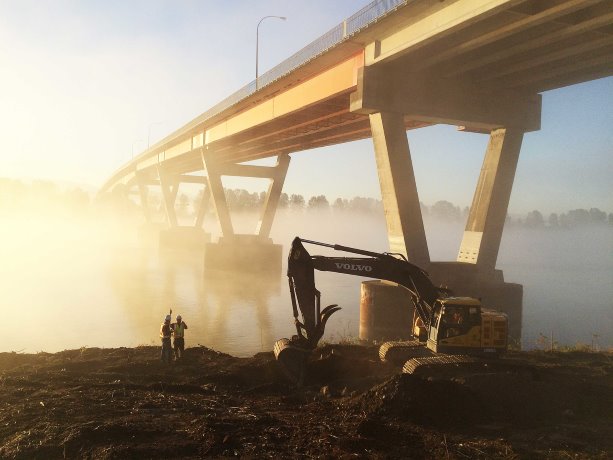 PHOTO: Mission Bridge