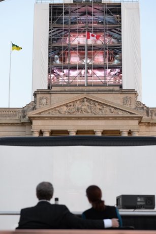 Regina unveils finished dome of Saskatchewan legislature