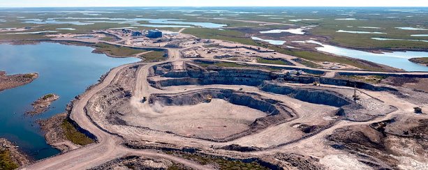 DeBeers Diamond Mine - Seko Construction