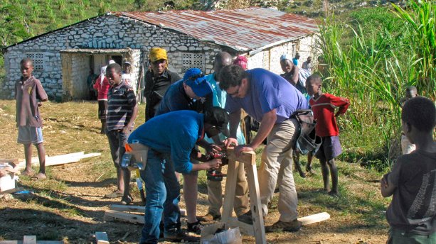 EllisDon project team takes part in Haiti relief efforts