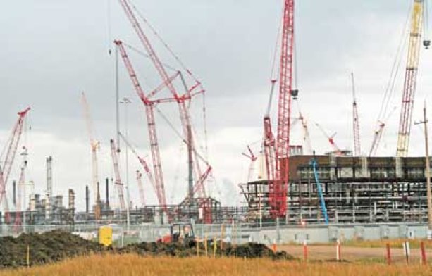 Shell upgrader expansion in Alberta has workforce of 3,000