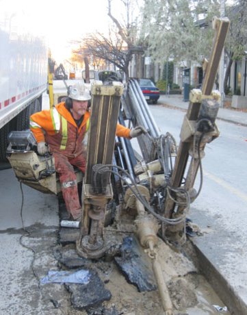Enbridge Gas swapping iron pipes for plastic in Toronto