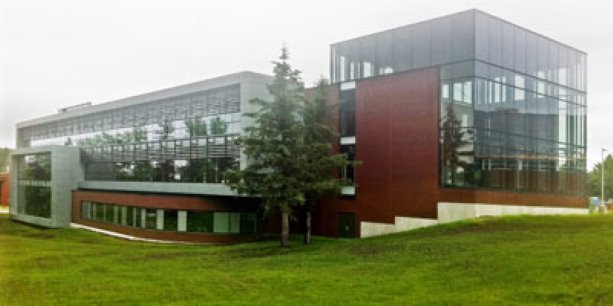 Monteith Construction completes Harris Learning Library in North Bay, Ontario