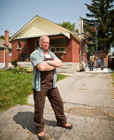 Mike Holmes show looking for plumbers, electricians, carpenters