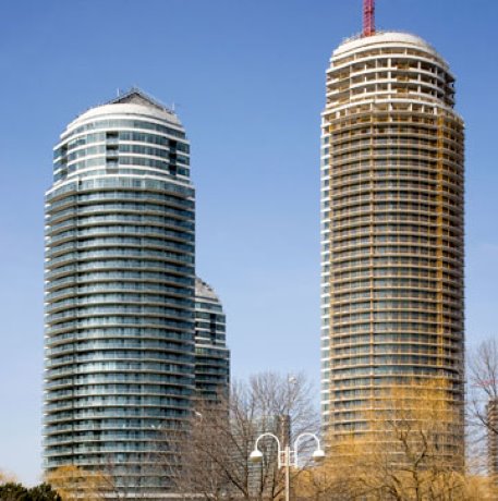 PHOTO: Empire Communities continues construction on Beyond the Sea condominium tower in Toronto