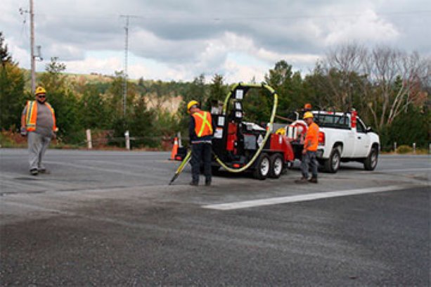 How best to seal the deal on road crack repairs?