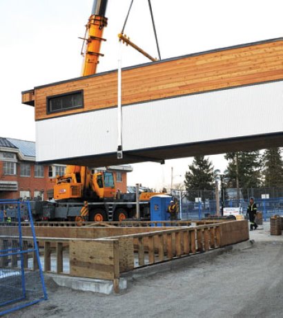 Shelter Industries installs modular kindergarten classrooms in British Columbia
