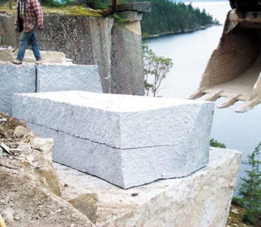 Veneer helps bring natural stone back into the limelight
