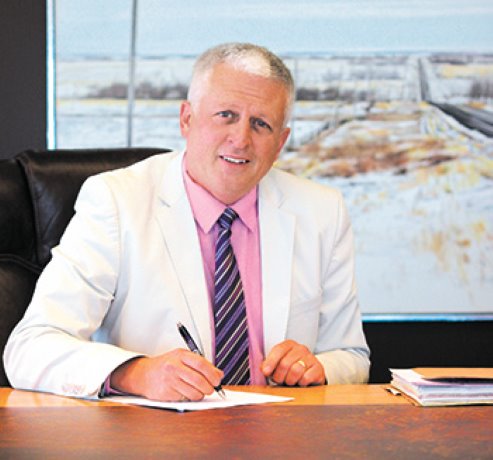 Executive director looking to mend fences with associations