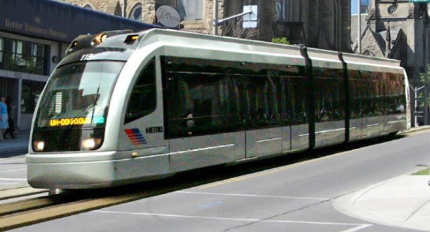 Metrolinx urged to let Hamilton operate LRT
