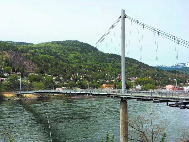 Pipes and pedestrians: Trail, B.C. bridge solves two challenges