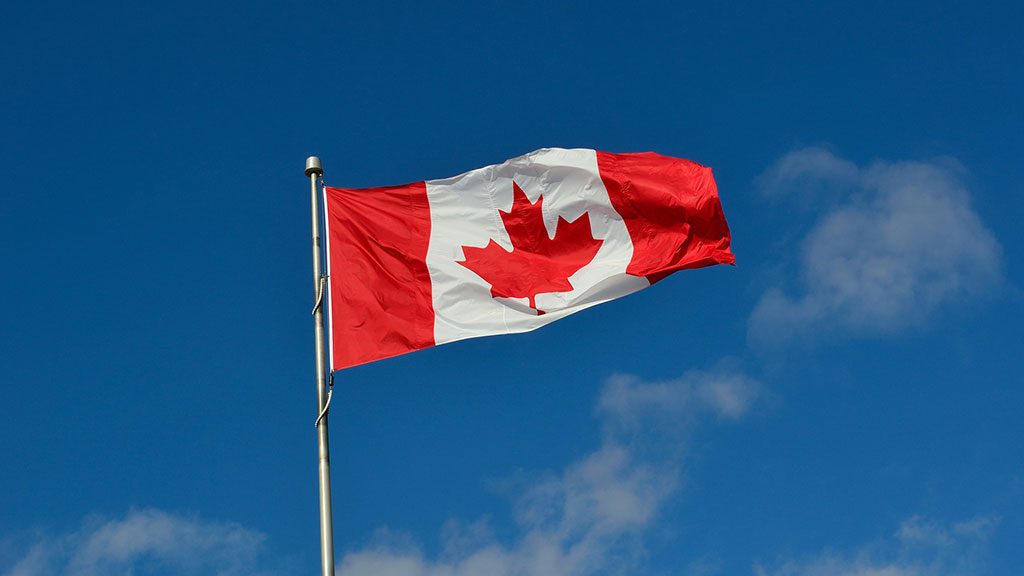 Canadian economy avoids contraction, holds steady in May