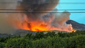 Wildfire smoke continues to blanket parts of B.C., improves slightly over Vancouver