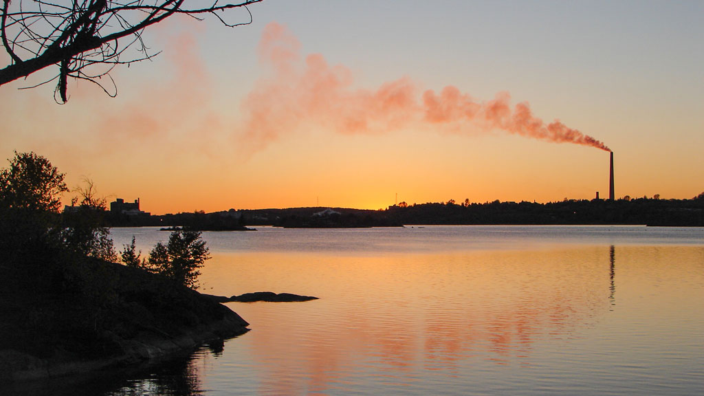 Vale Superstack Vale meticulously plans Sudbury superstack demo