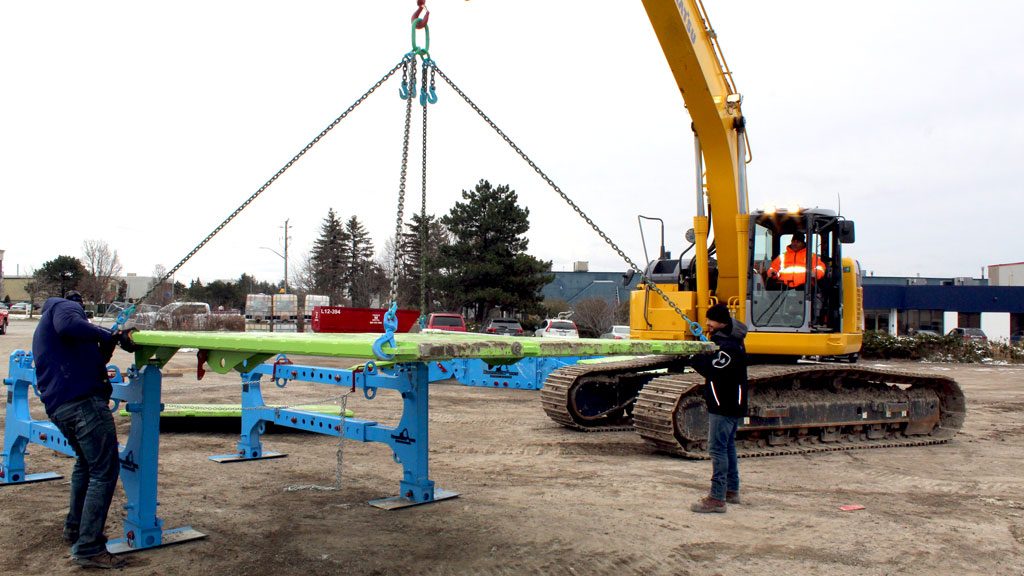 Cooper Equipment Rentals shows off Canadian solution for safe trench box assembly