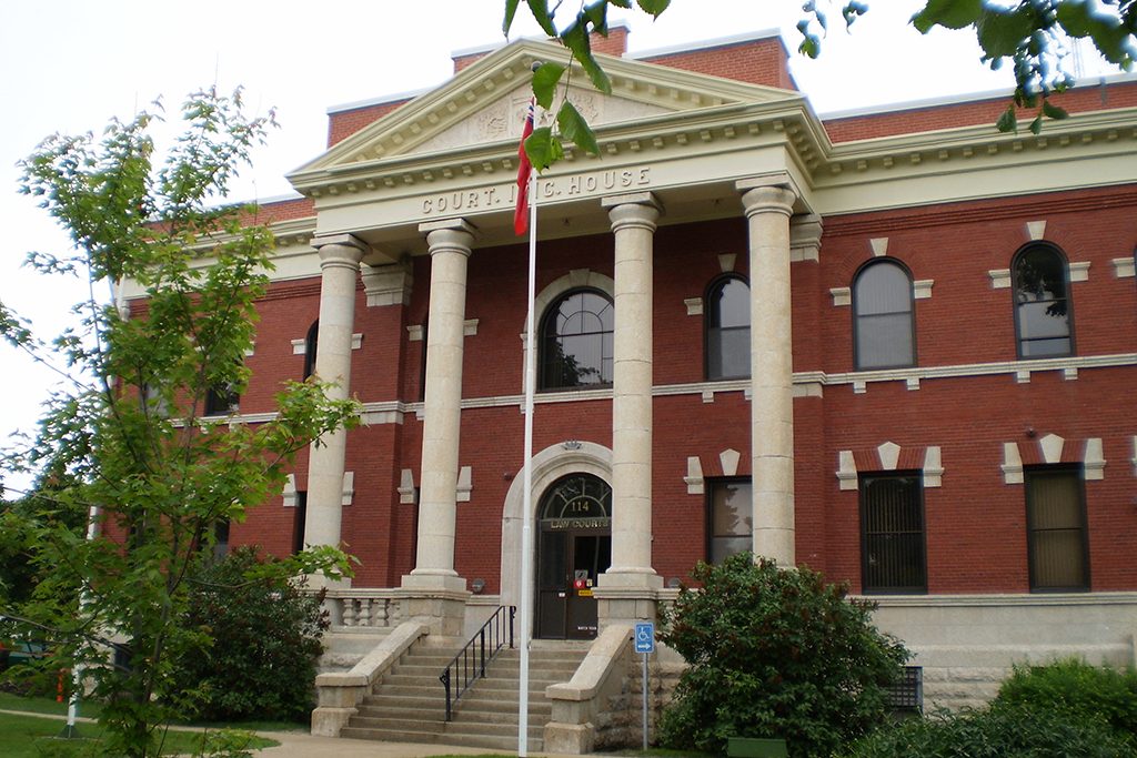 Province of Manitoba to revitalize Dauphin courthouse