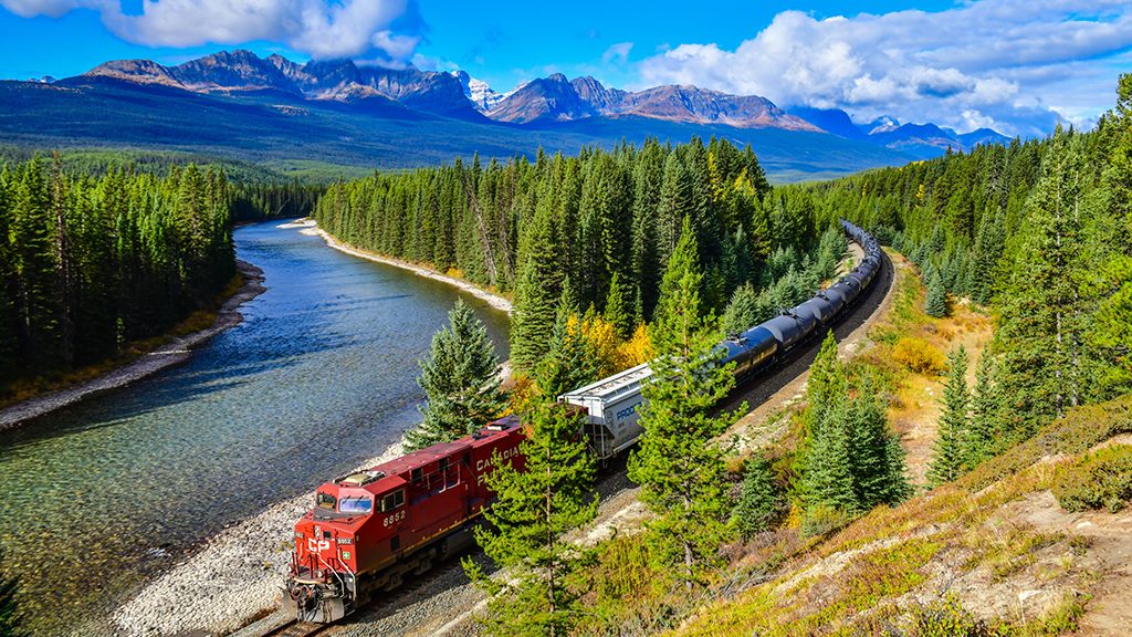 CIB and Alberta sign Banff Rail memorandum of understanding