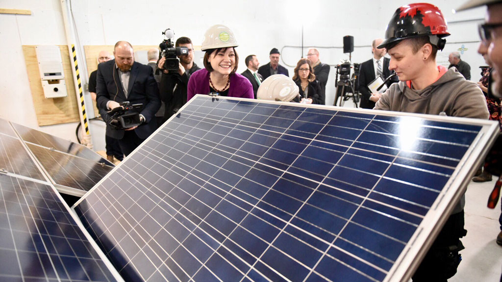 rbc-signs-agreement-to-support-alberta-solar-farm-projects-constructconnect