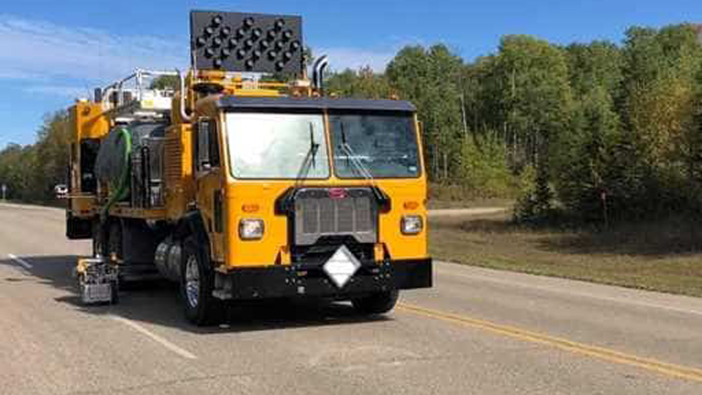 Saskatchewan line painting crews beat 2020 targets