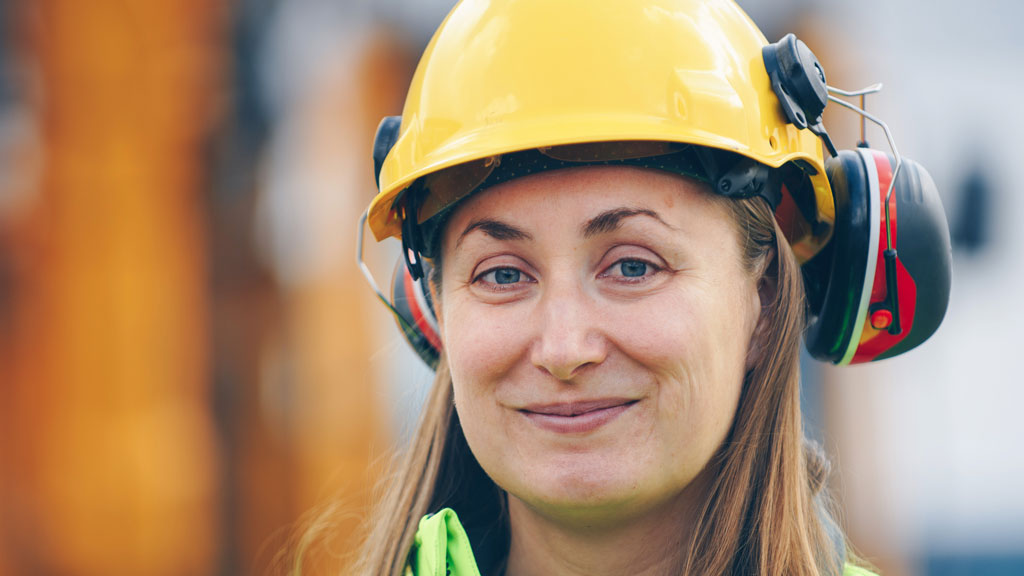 Lawyer honoured for supporting women in construction