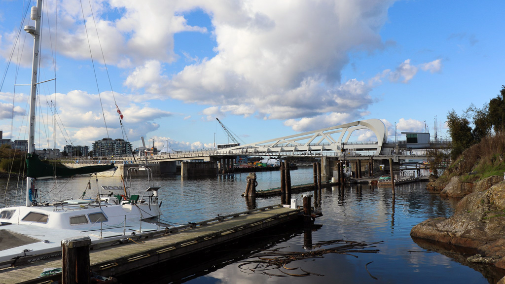 First budgeted at $40 million, the 46-metre-long, three-lane Johnson Street bridge in Victoria has cost over $105 million to date and instead of being finished in September 2015, the bascule bridge opened in March 2018.