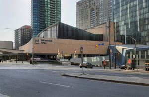 Crane collapses but no injuries at Yonge and The Esplanade