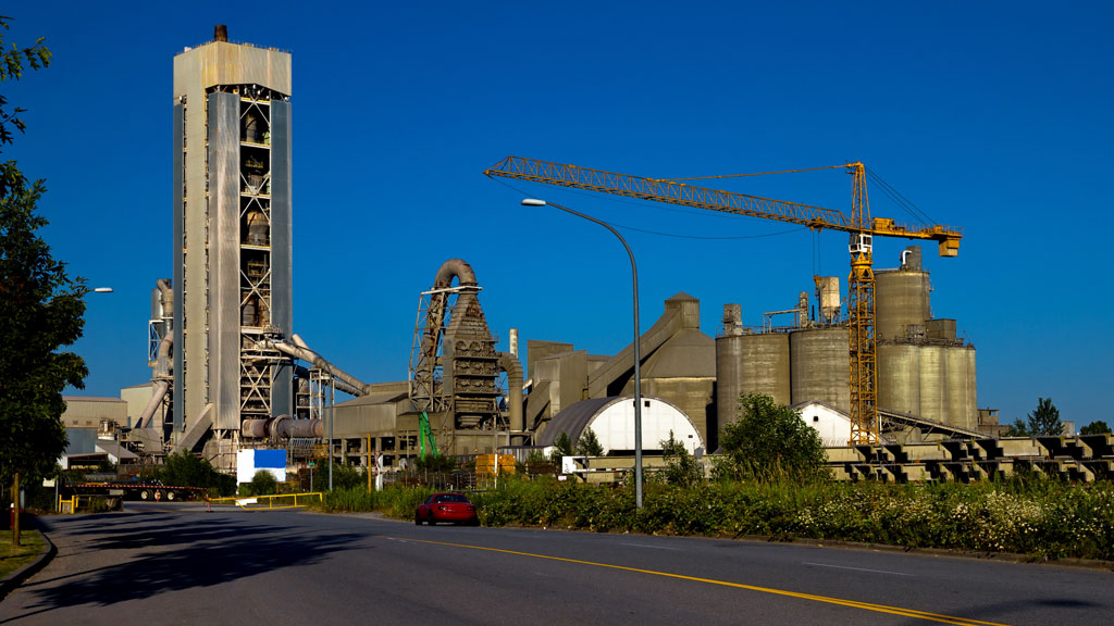 Cement producers scrambling to cut carbon emissions