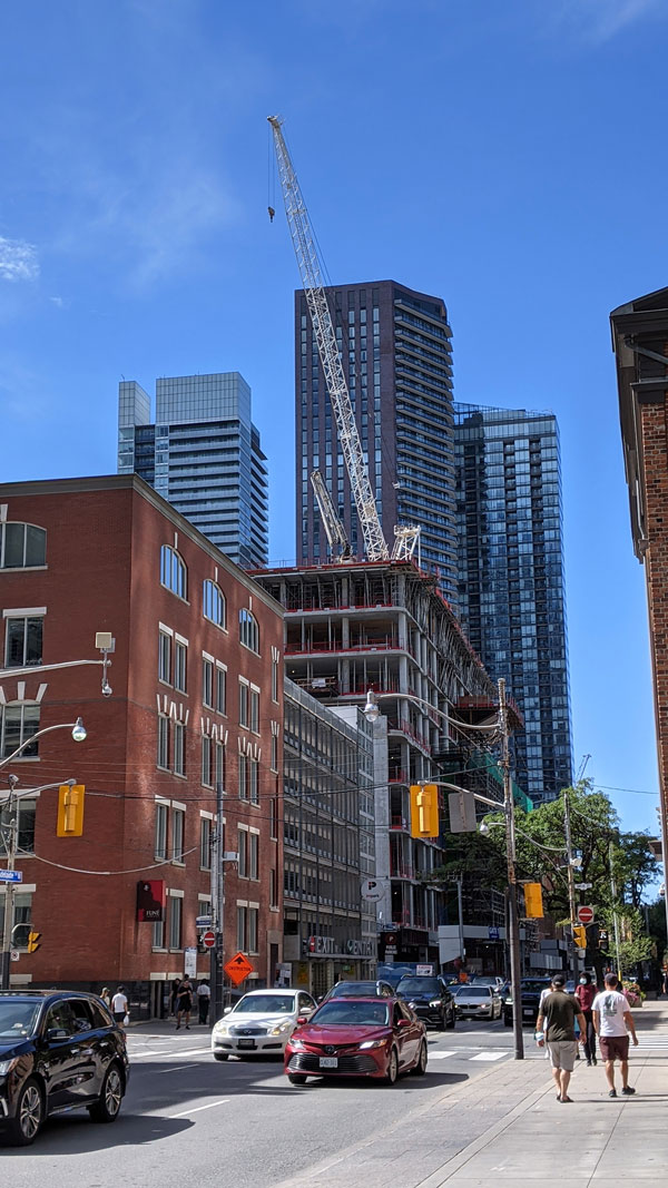 The Rider Levett Bucknall Crane Index released in September found 225 cranes erected in Toronto in the third quarter, up 8.2 per cent since April. Pictured: an EllisDon project on Adelaide Street West.