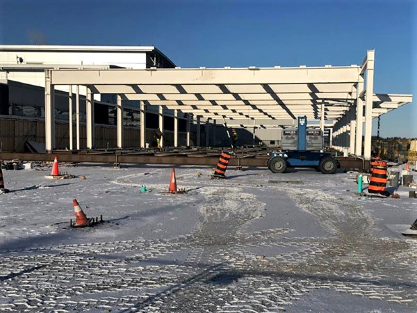 The $44 million expansion of the Waterloo international airport will see the facility doubled in size to just over 60,000 from 30,000 square feet in a bid to accommodate more passenger traffic. The new buildings will have baggage carousels, holding areas, food services, retail shops and pre-board screening areas. The expansion project is expected to be completed in the spring.