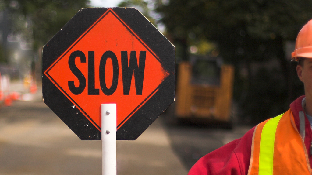 Stakeholders applaud Alberta legislation geared to protecting road construction workers