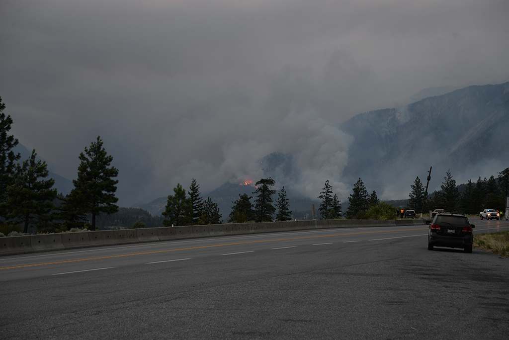 BC Wildfire Service responds to blaze near fire ravaged Lytton