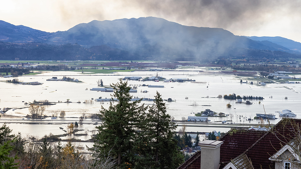 Federal disaster aid program for 2021 B.C. floods now tops $1 billion