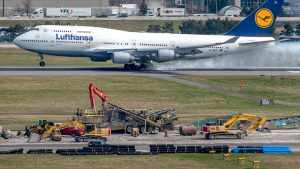 Rehabilitated runway reopens at Pearson Airport