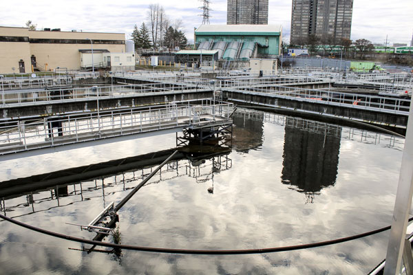 Alberici Constructors Ltd. won the Project Achievement Award in the large category for the Humber Treatment Plant, South Plant Upgrades.