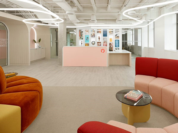 Canadian Turner Construction Company won the Project Achievement Award (medium category) for the fit-out of the Pinterest Office in Toronto.