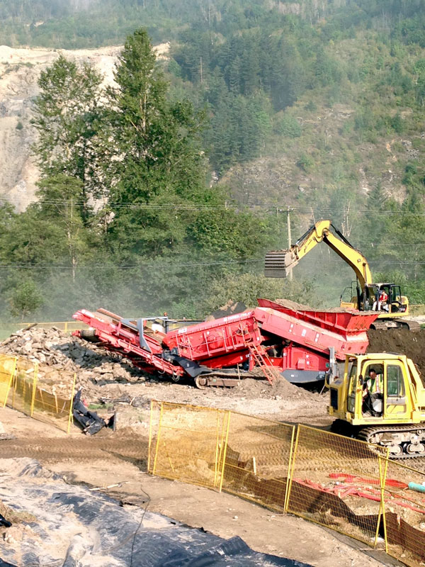 While remediating this landfill in Agassiz, B.C., Milestone Environmental Contracting Inc. demonstrates their ability to pivot operations for specific jobsites by building enhanced habitat for the endangered Oregon spotted frog and Pacific water shrew.