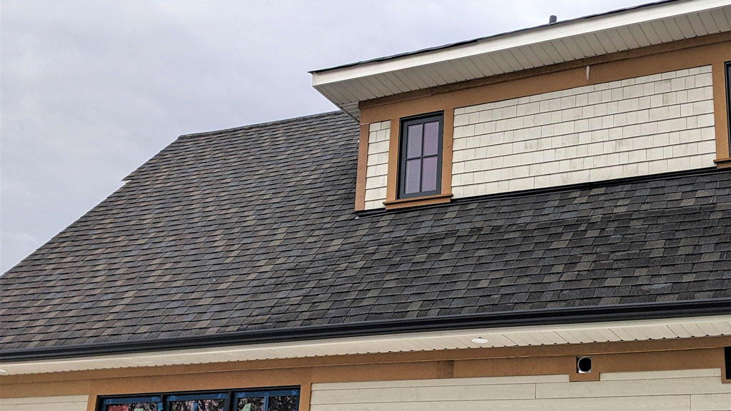 Steep-slope roofers pessimistic on market conditions, survey says