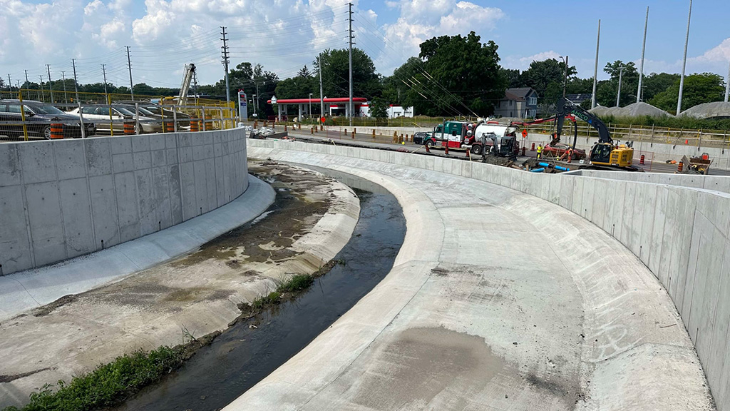 Work on Hazel McCallion Line involves revitalizing creek, building new bridge in Port Credit