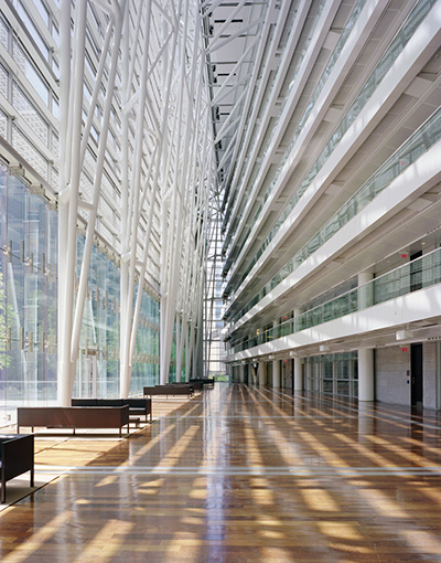 Montreal’s Edifice Jacques-Parizeau, an office building and event space owned by Ivanhoé Cambridge, has achieved Zero Carbon Building – Performance certifications over three years of operations.