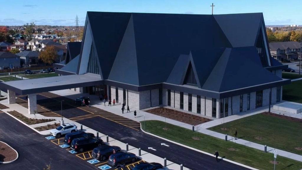 New Hamilton Mountain church a beacon for local Catholics