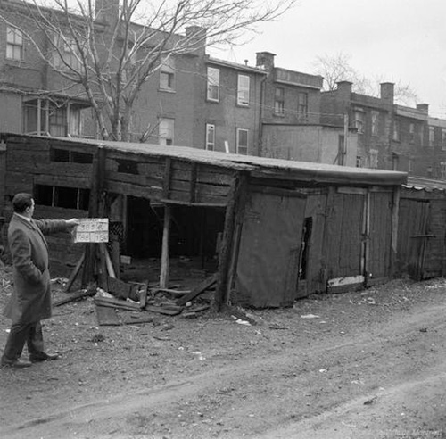 City officials including Mayor Jean Drapeau considered many buildings in Little Burgundy to be slums. Pictured, exterior of buildings to be expropriated, May 1967.