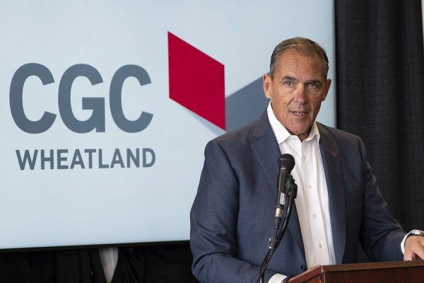 USG Corporation CEO Chris Griffin announces the start of construction of subsidiary company CGC Inc.’s new Wheatland County, Alta. manufacturing facility.