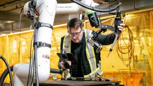 BCIT welding students join forces with robots