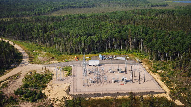 Wataynikaneyap (Watay) Power and the province recently celebrated the construction completion for the large-scale Watay Power Transmission Project, the largest Indigenous-led grid connection project in Ontario’s history. Pictured is the Pikangikum Substation Q during construction.