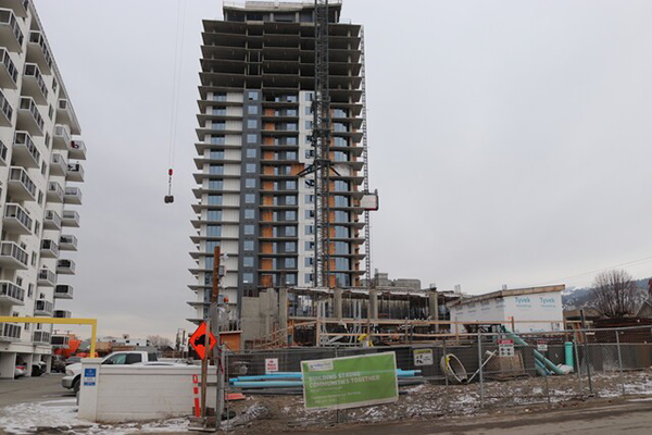 The 24-storey Trillium Tower project is on track for completion later this year, while the second tower, Alyssium, begins its ascent.