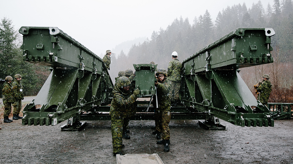 Reservists practice building bridges, rafts in Chilliwack for disaster response